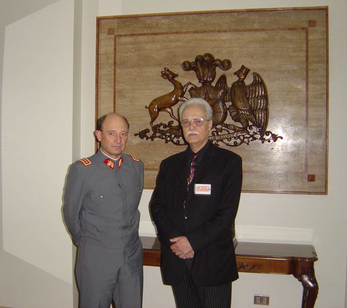 Labarca con el general Emilio Cheyre, comandante en jefe del Ejército de Chile